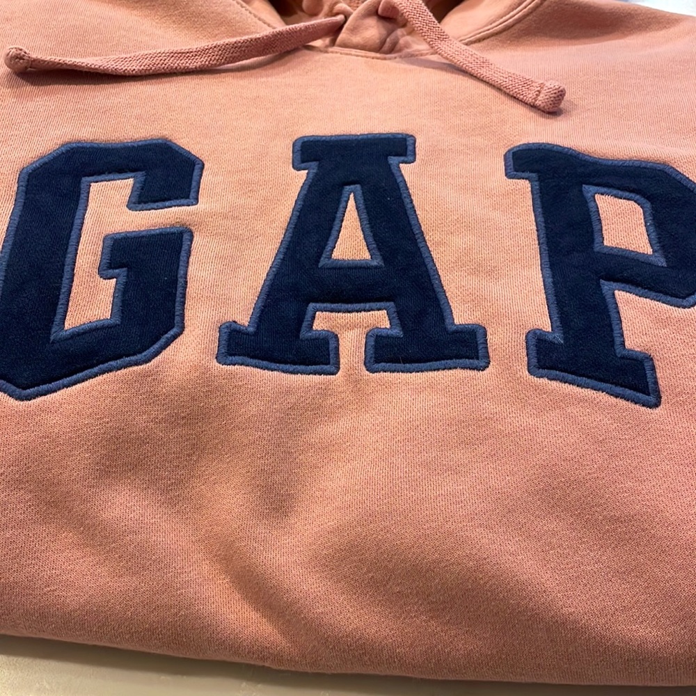 GAP HOODIE - Picture 2 of 5